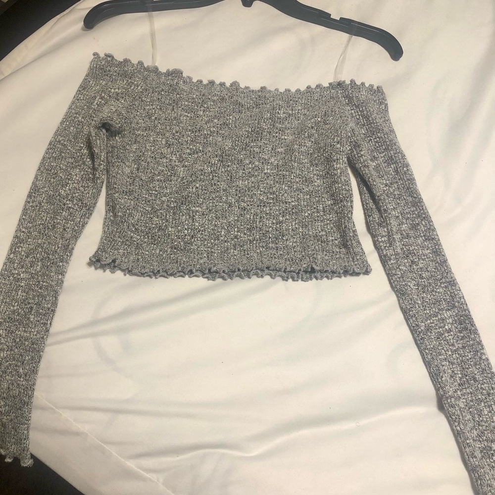 Better Be off the shoulder crop top